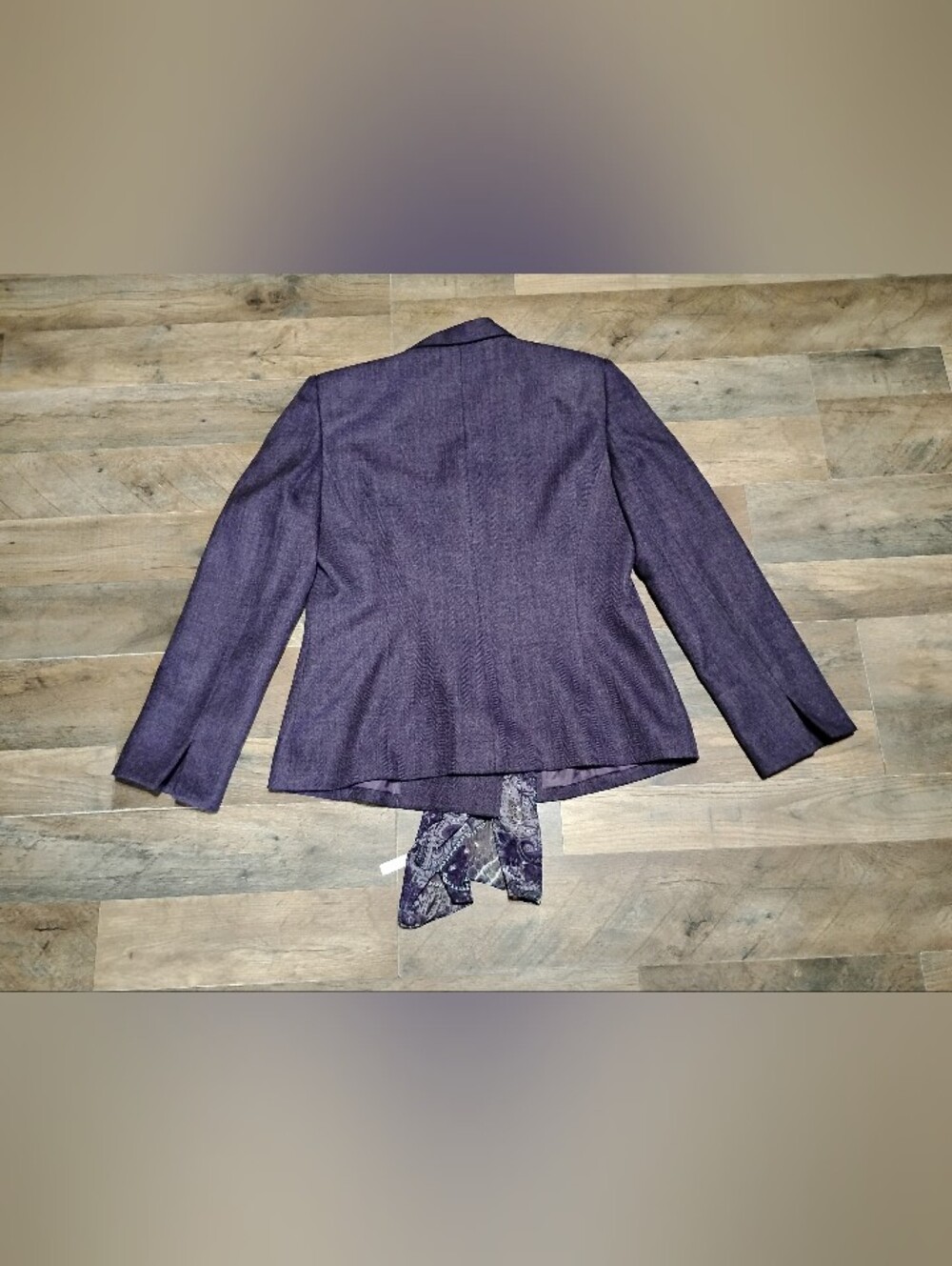 Le Suit Plum Three-Piece Skirt Set with Pleated Hem and Scarf Women's Size: 10 - Picture 3 of 7